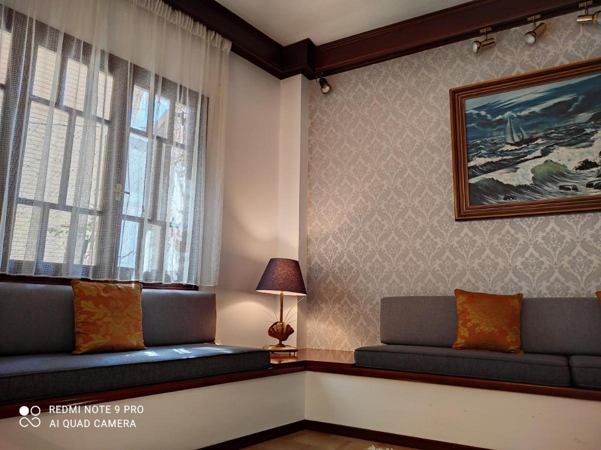 Johnny'S Loft Apartment Agrinio Exterior photo